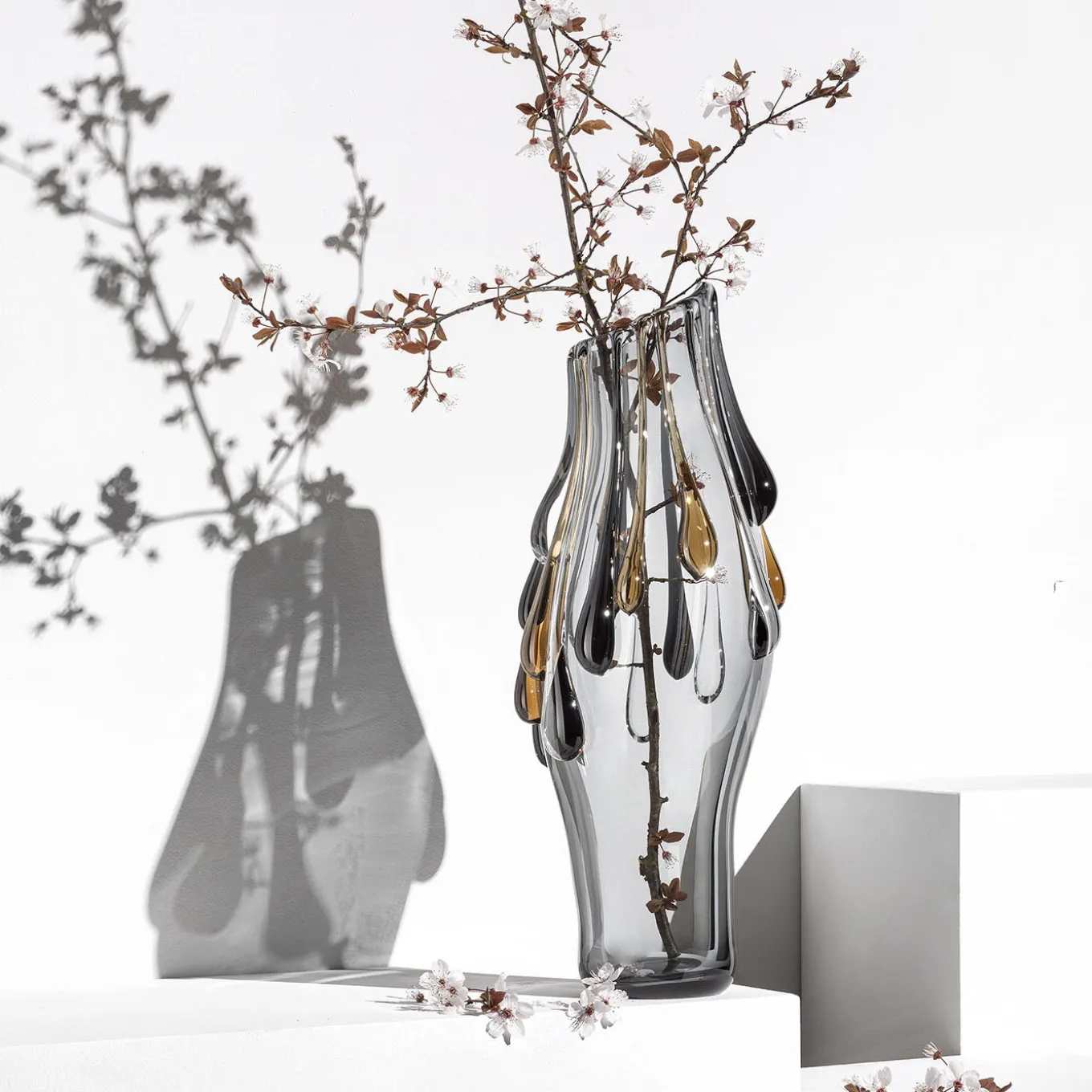 Vaso decorativo Like A Dodge in vetro di Murano grigio