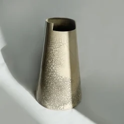 Vaso decorativo trasparente Raku tagliato alto
