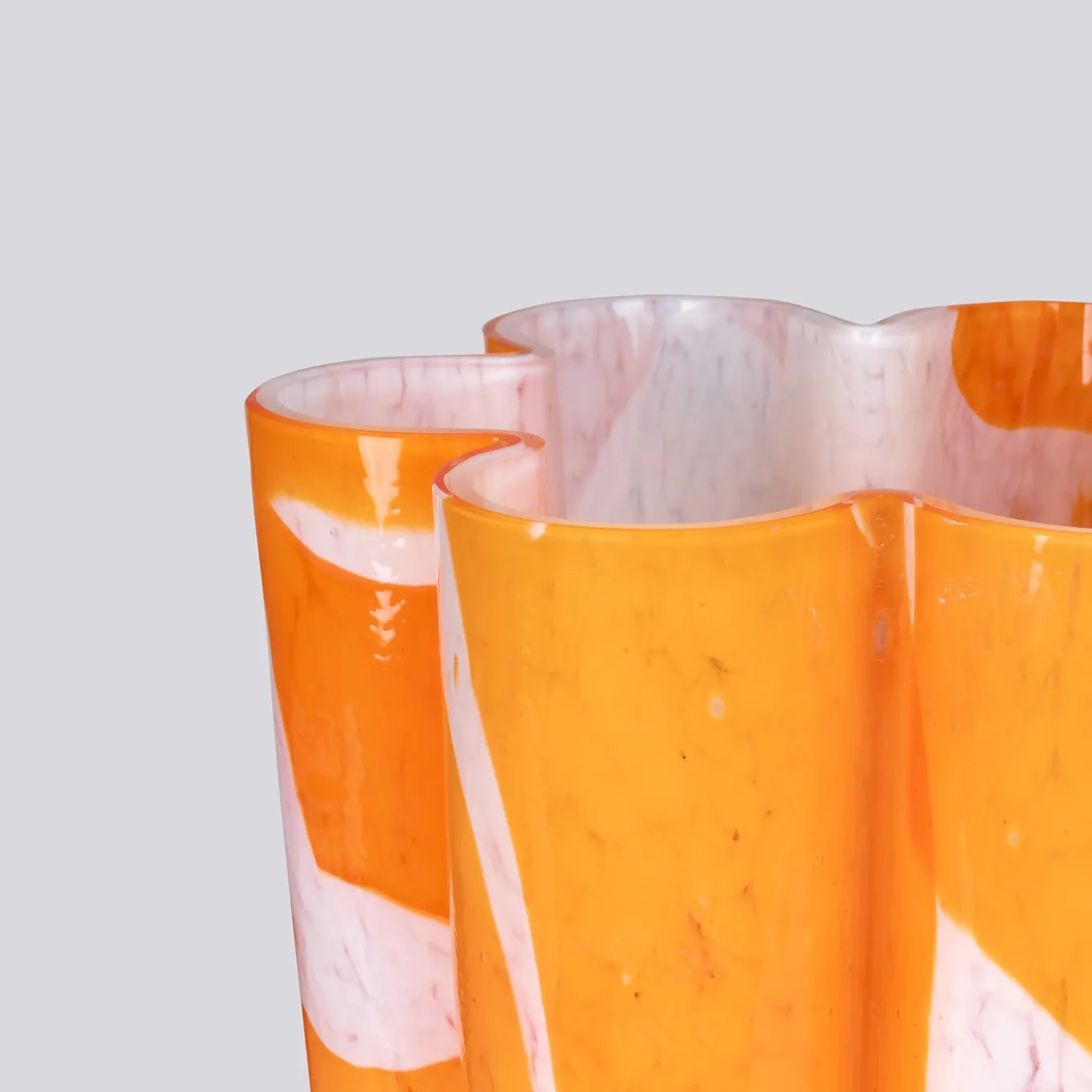 Vaso di vetro a secchiello arancione