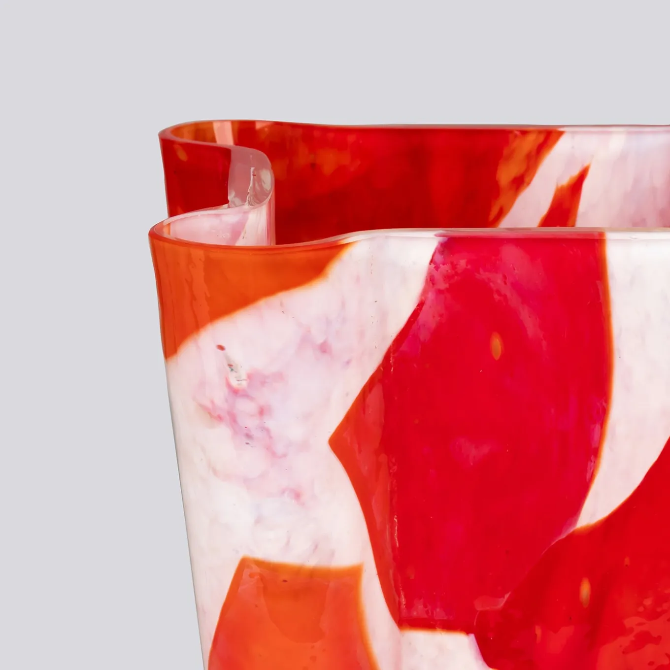 Vaso di vetro a secchiello rosso