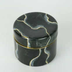 Vaso di vetro basso nero ispirato al marmo di Portoro con coperchio
