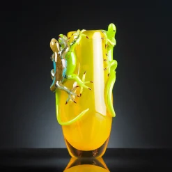 Vaso giallo con 3 gechi