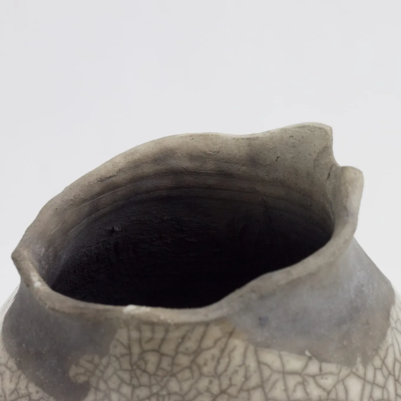 Vaso grigio Impermanenza