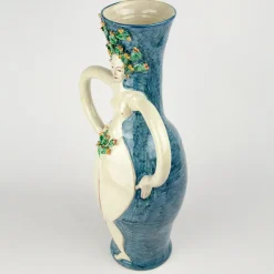 Vaso mediterraneo in ceramica nuda