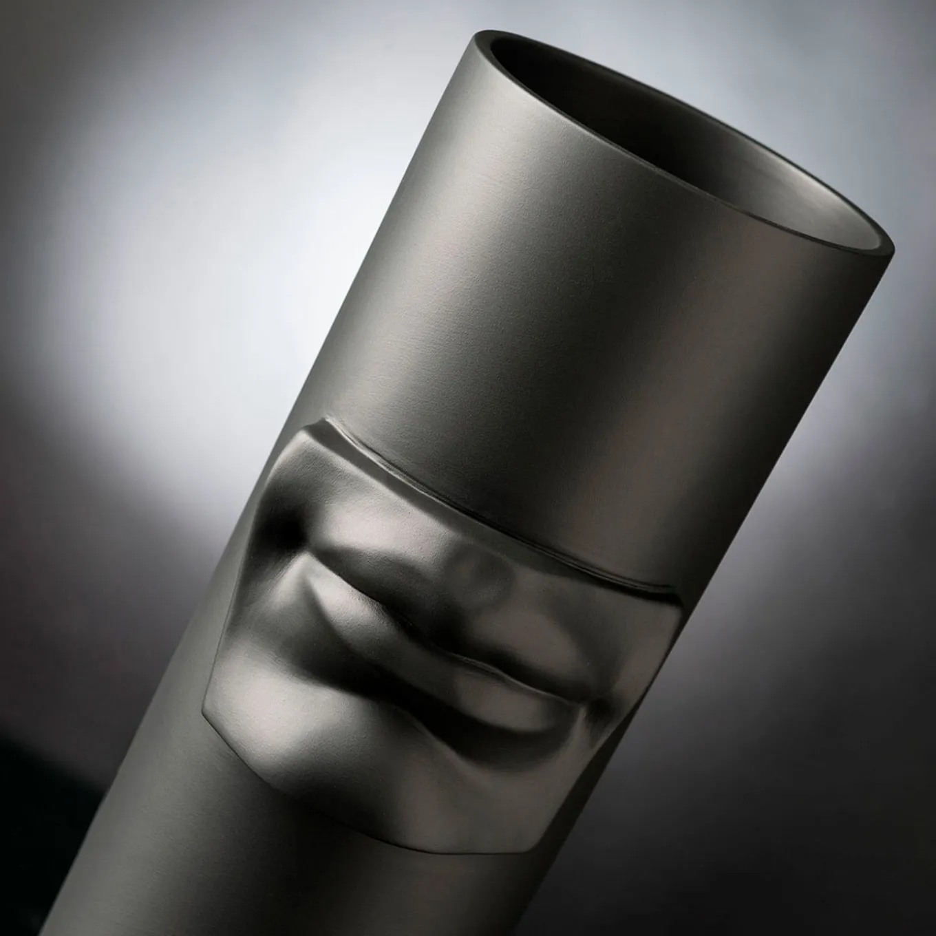 Vaso nero David's Lips